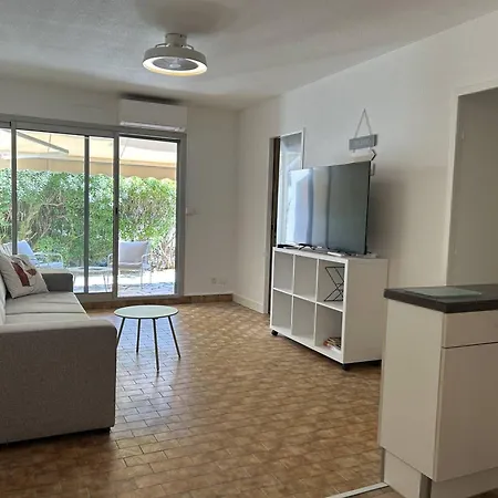 Apartamento Parking Proche - 4 Pers. - Fr-1-251-949